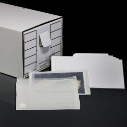 Boîtes pour l'archivage et le rangement de cartes postales